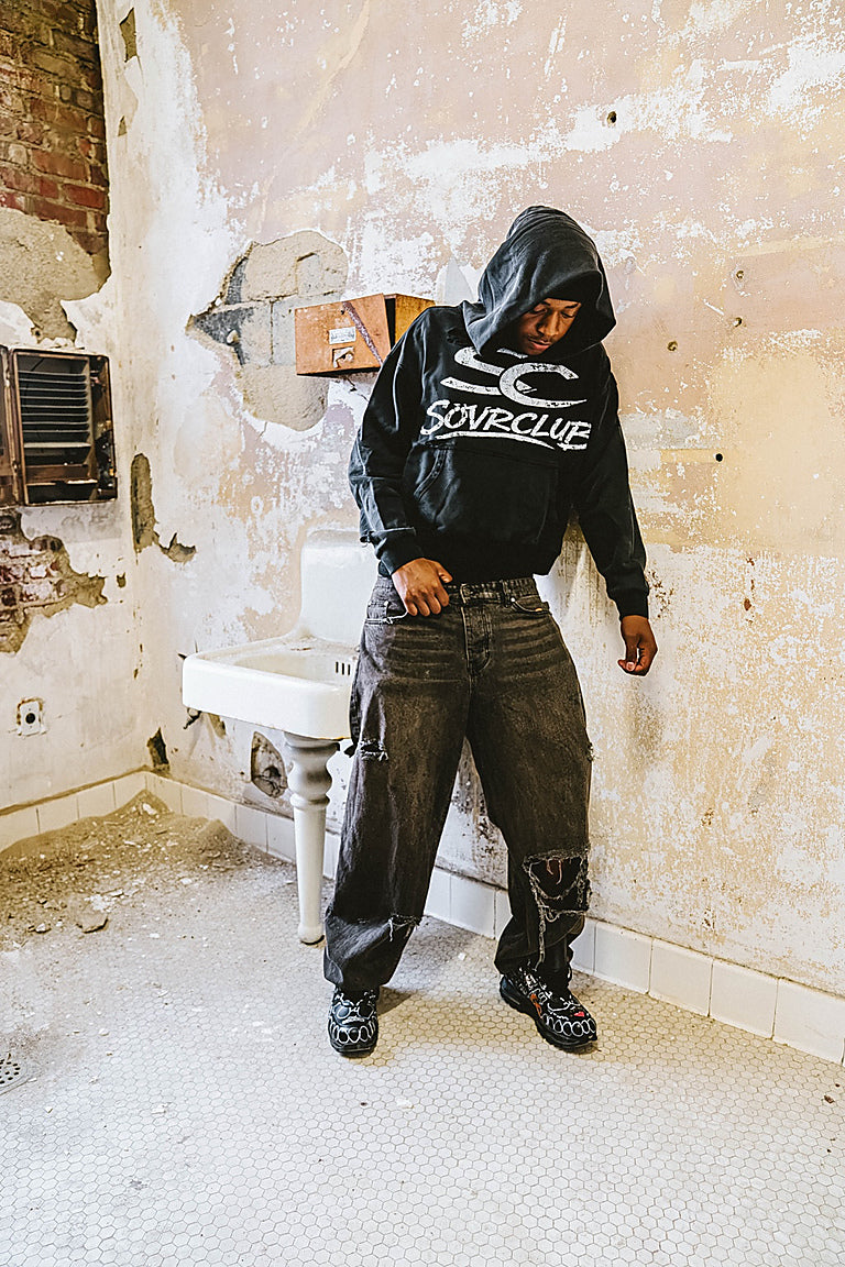 ABANDONED  CLUB  HOODIE
